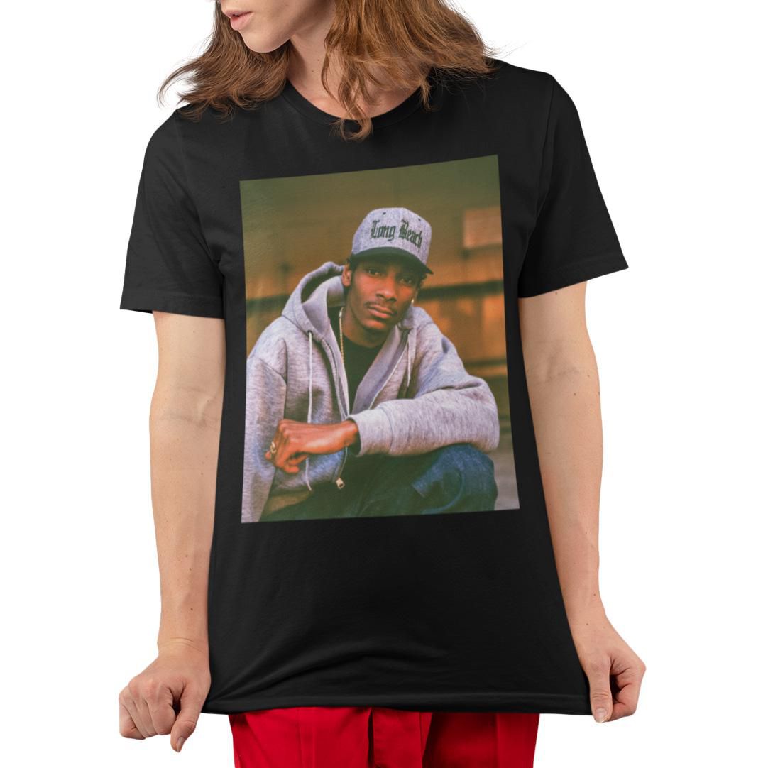 Snoop Dogg Ladie's short sleeve crew neck T-Shirt - Walmart.ca