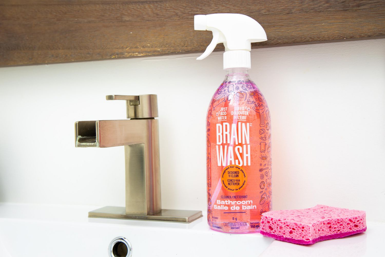 Scrubbing Bubbles Nettoyant pour salle de bain avec javellisant, Attaque  les taches de moisissure dans les baignoires, sur les murs de douche et  bien plus, 946 mL 946 mL 