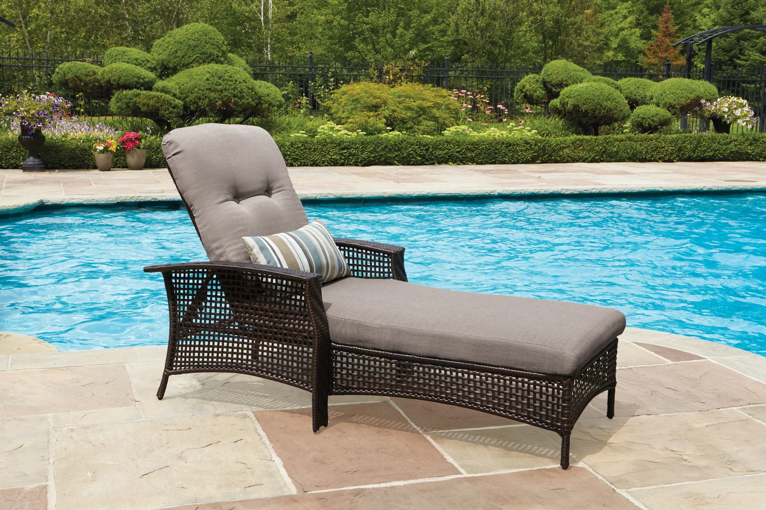 hometrends Tuscany Wicker Lounge Chair Grey Walmart Canada