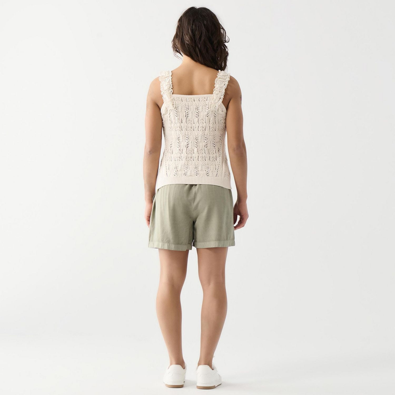 DV Ruffled trim knit sweater tank top