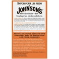 thumbnail image 4 of Johnson's Savon pour les pieds. Un bain de pieds relaxant, 4 of 5