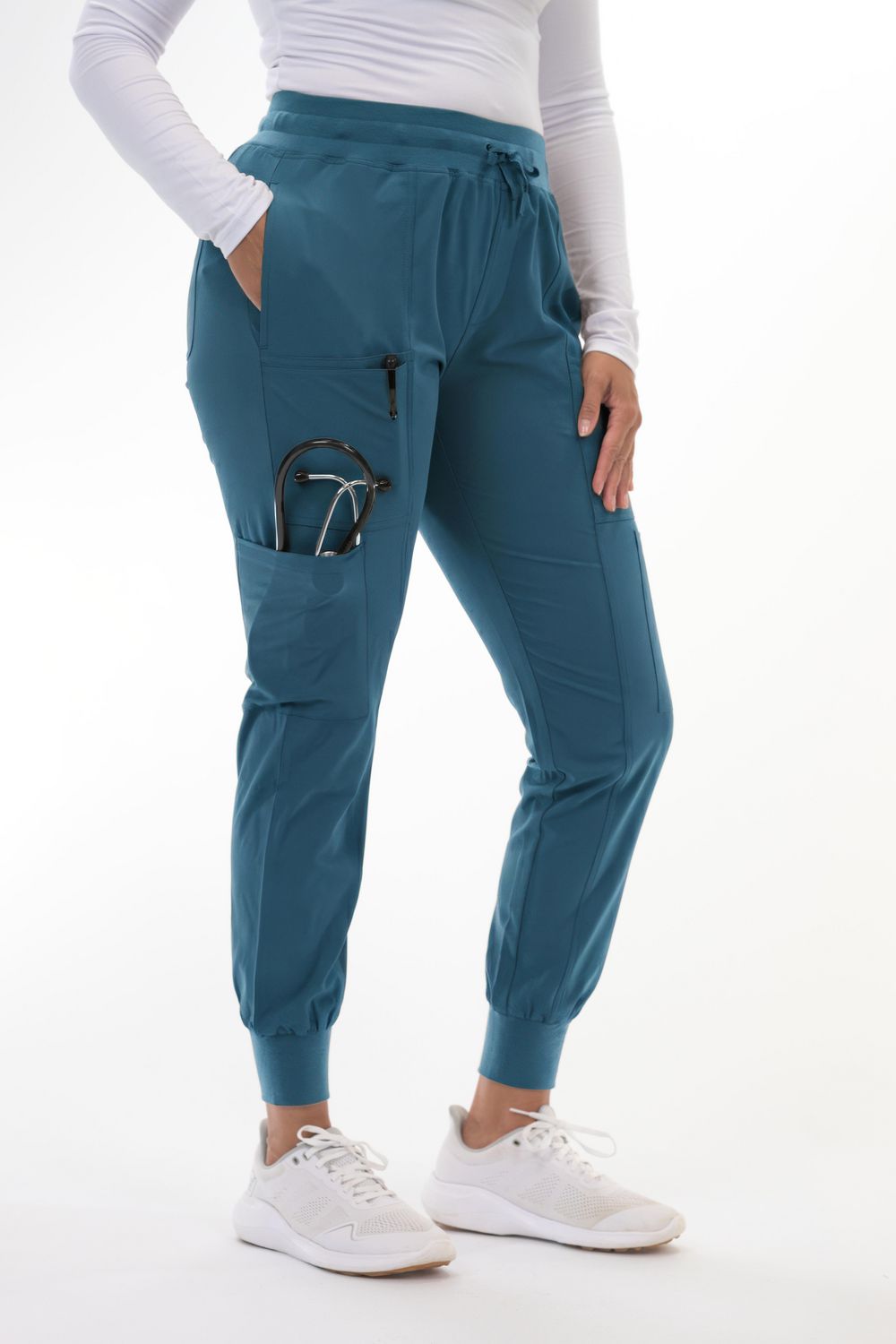 Zinnia Scrubs Jogger Pant