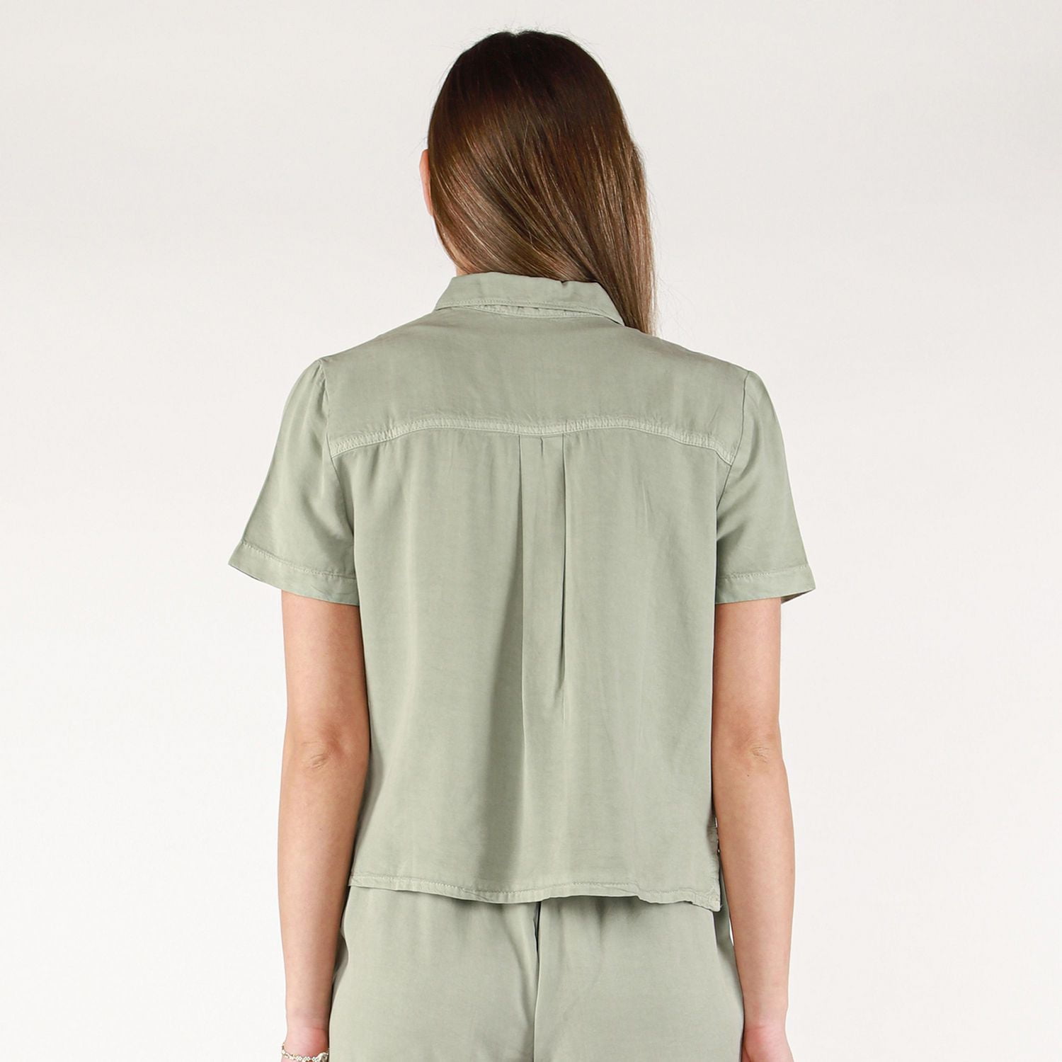 DV Chemise boutonnée à manches courtes