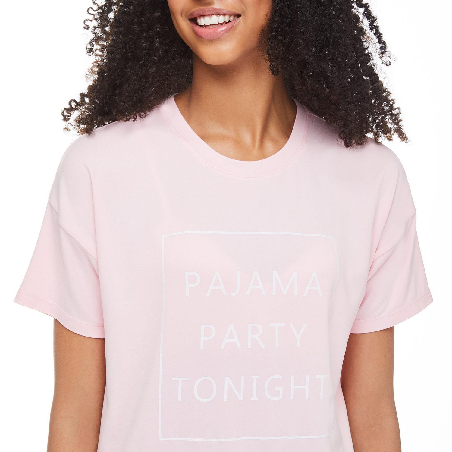 No Boundaries Women's Boxy Sleep Tee