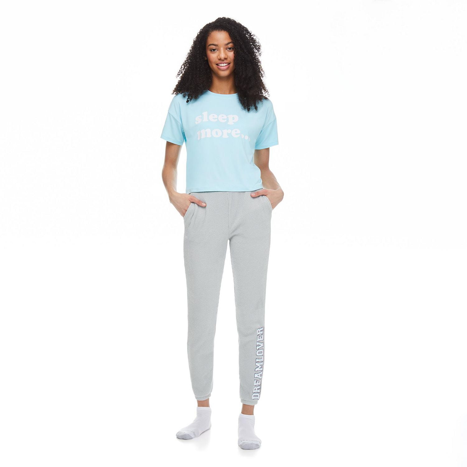 No Boundaries Women's Boxy Sleep Tee