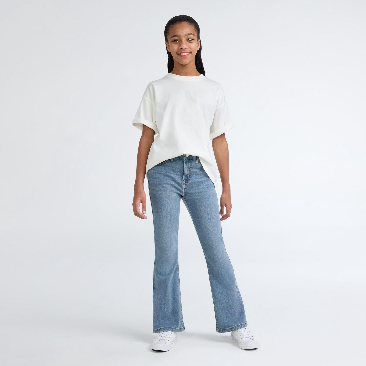 Levi Strauss Signature Girls' High-Rise Flare Jeans