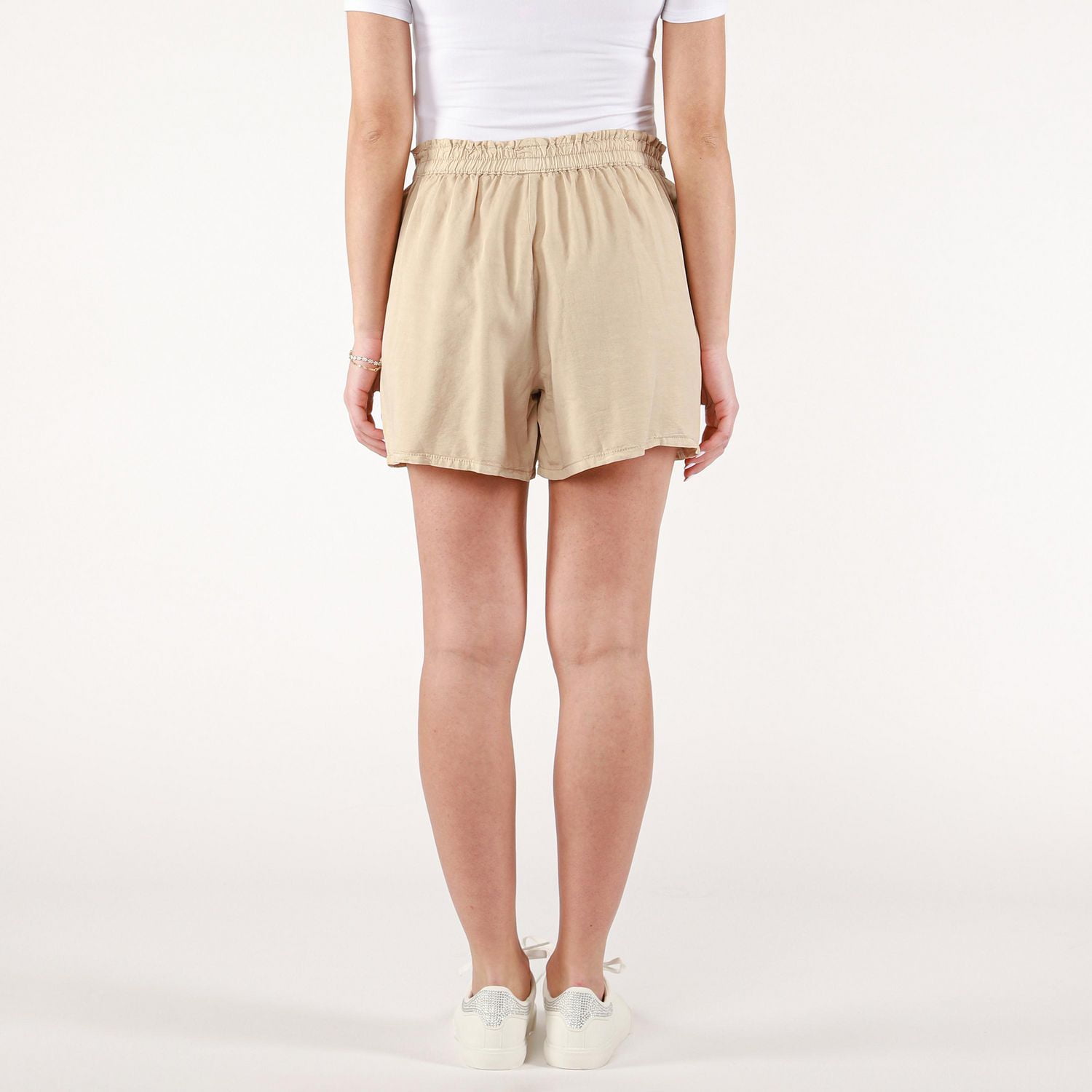 DV Pleated shorts with a shirred elastic waistband