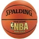 Ballon de basket-ball Dura Grip de Spalding NBA en cuir composite – image 1 sur 1