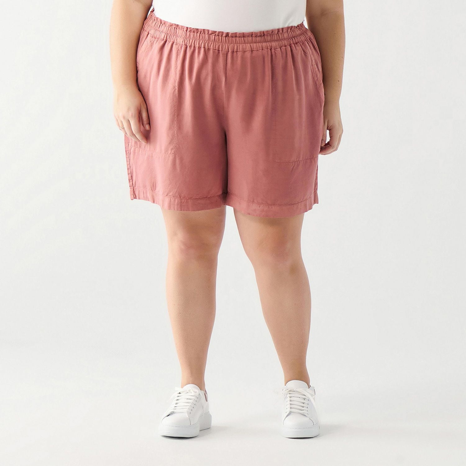 DV Short plissé avec ceinture élastique froncée