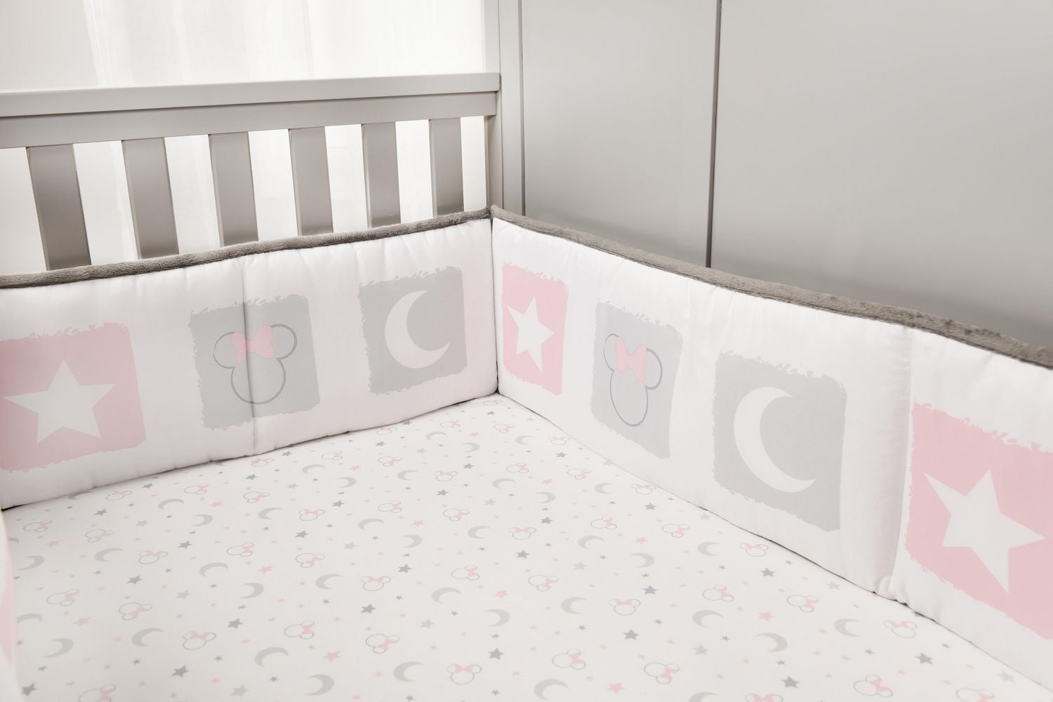 Minnie mouse shop crib bumper pads