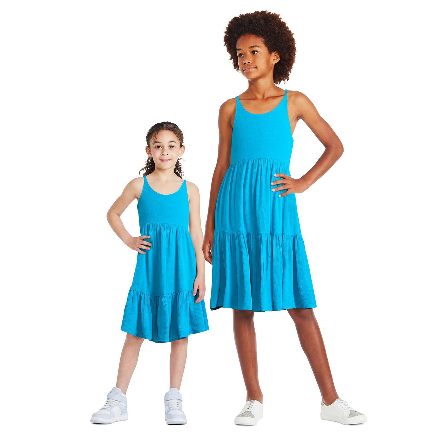 Robe chiffonnée à encolure bain-de-soleil George pour filles