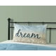 Taie d'oreiller Mainstays Kids à imprimé de rêve « Dream » – image 1 sur 1