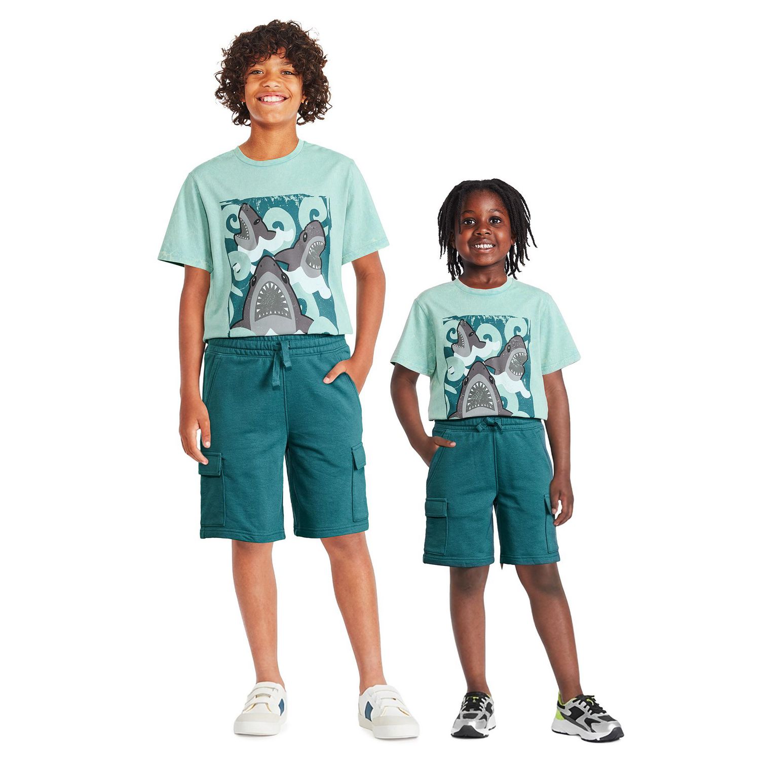 Short en tissu éponge avec poche cargo George pour garçons