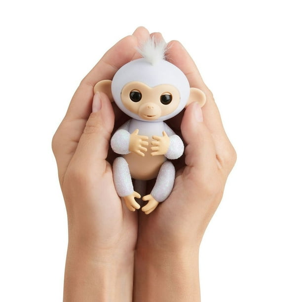 Fingerlings 2023 NOUVEAU bébé singe interactif réagit au toucher