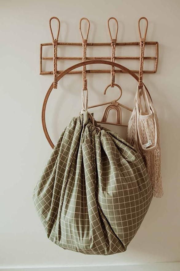 Play & Go - Timeless Green Grid Pattern - 3-in-1 Play Mat - Storage Bag & Diaper Bag - Made from Organic Cotton - 140 cm Diameter - Suitable for Newborn to Toddler - Easy to Carry Everywhere