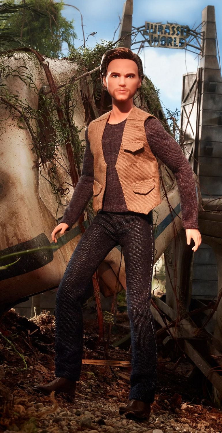 Owen jurassic world online doll