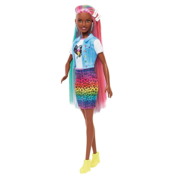 Poupée Barbie Articulée Avec De Superbes Accessoires