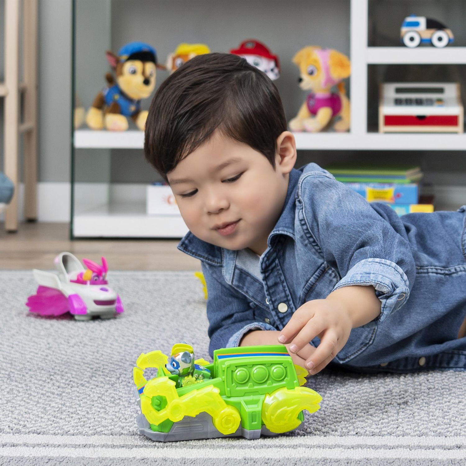 PAW Patrol, Mighty Pups Charged Up Rocky’s Deluxe Vehicle with Lights and  Sounds