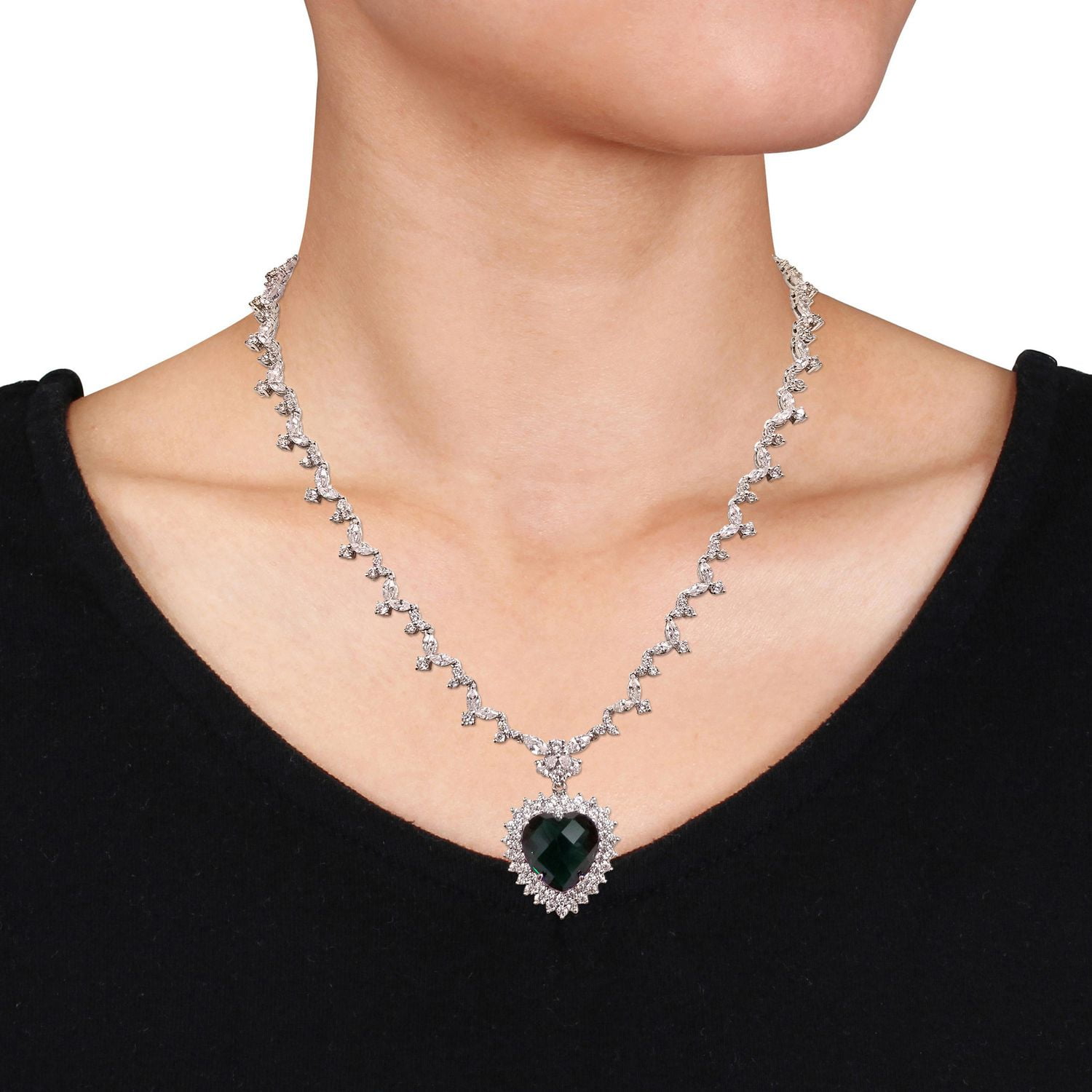 Collier Miabella en forme de coeur avec 47 CT PBT de zircone cubique vert en argent sterling