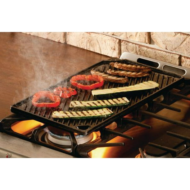 Lodge® Seasoned Cast Iron Reversible Grill / Griddle 