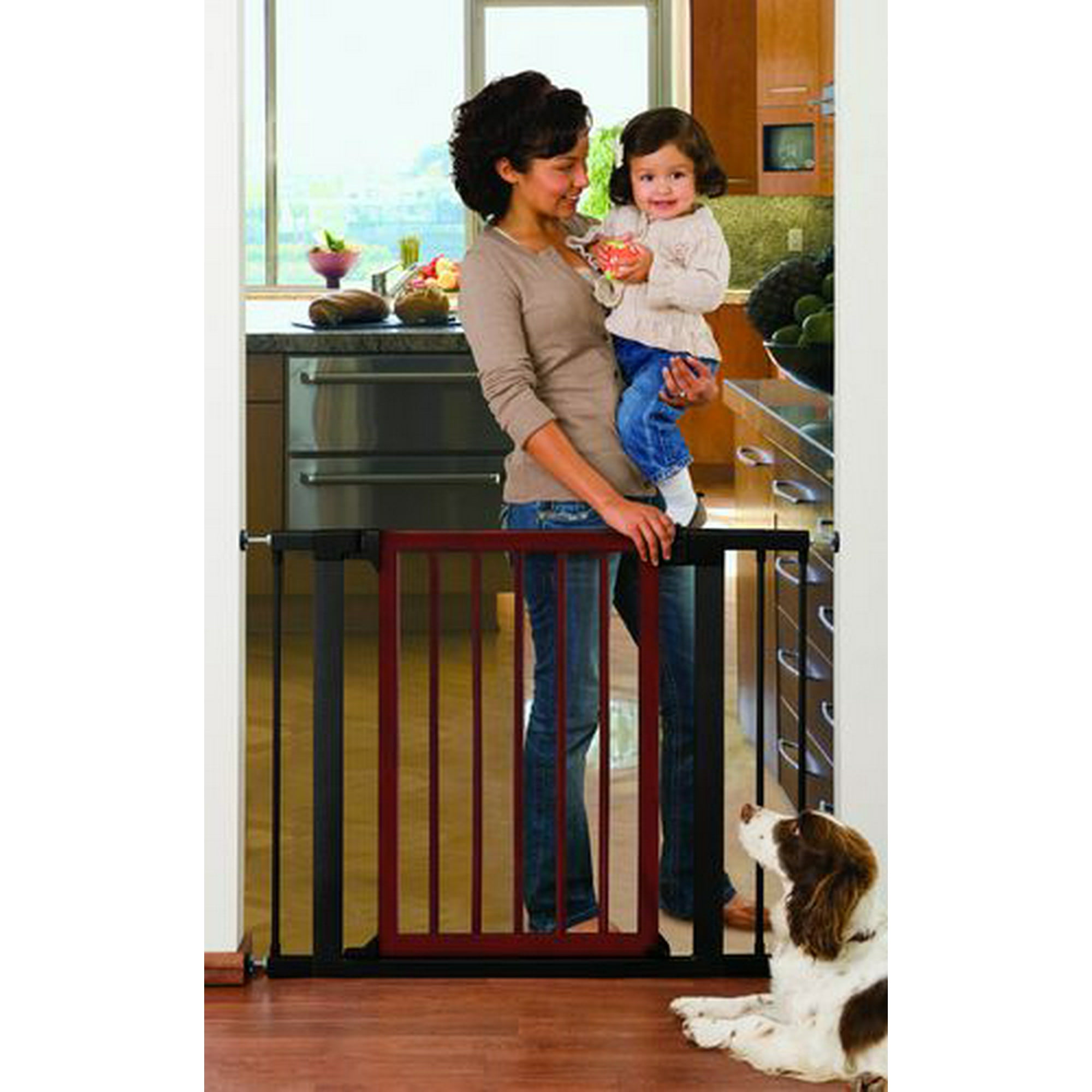 Munchkin® Wood Steel Designer Gate