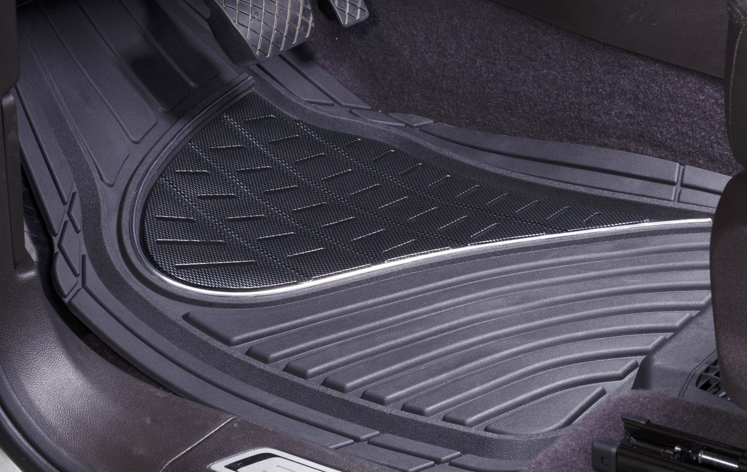 Kit voiture tapis de sol avant sportif AUTO DRIVE avec couvre-volant et  coussin de ceinture de sécurité 5 PIÈCES 