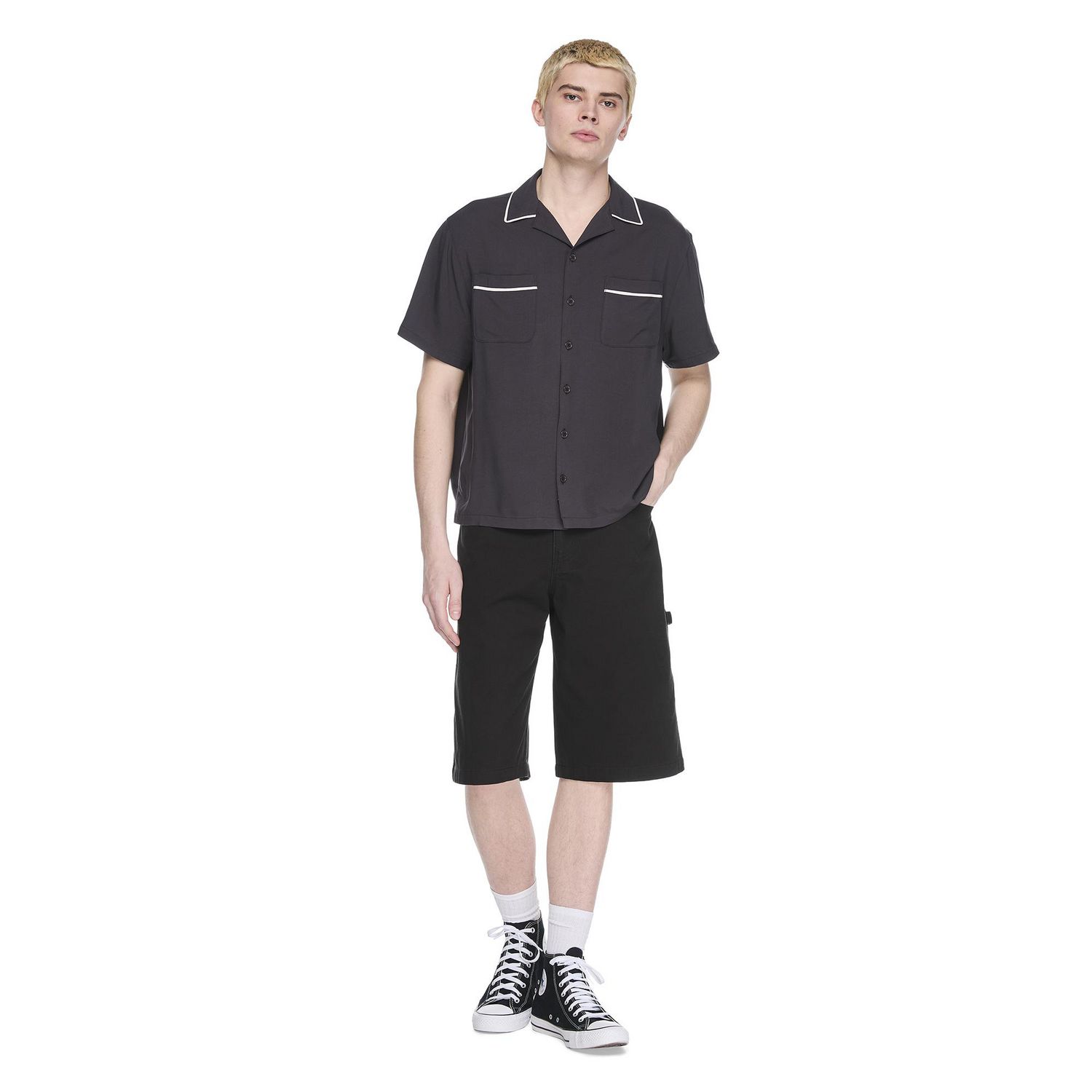 Short en jean utilitaire ample No Boundaries pour hommes