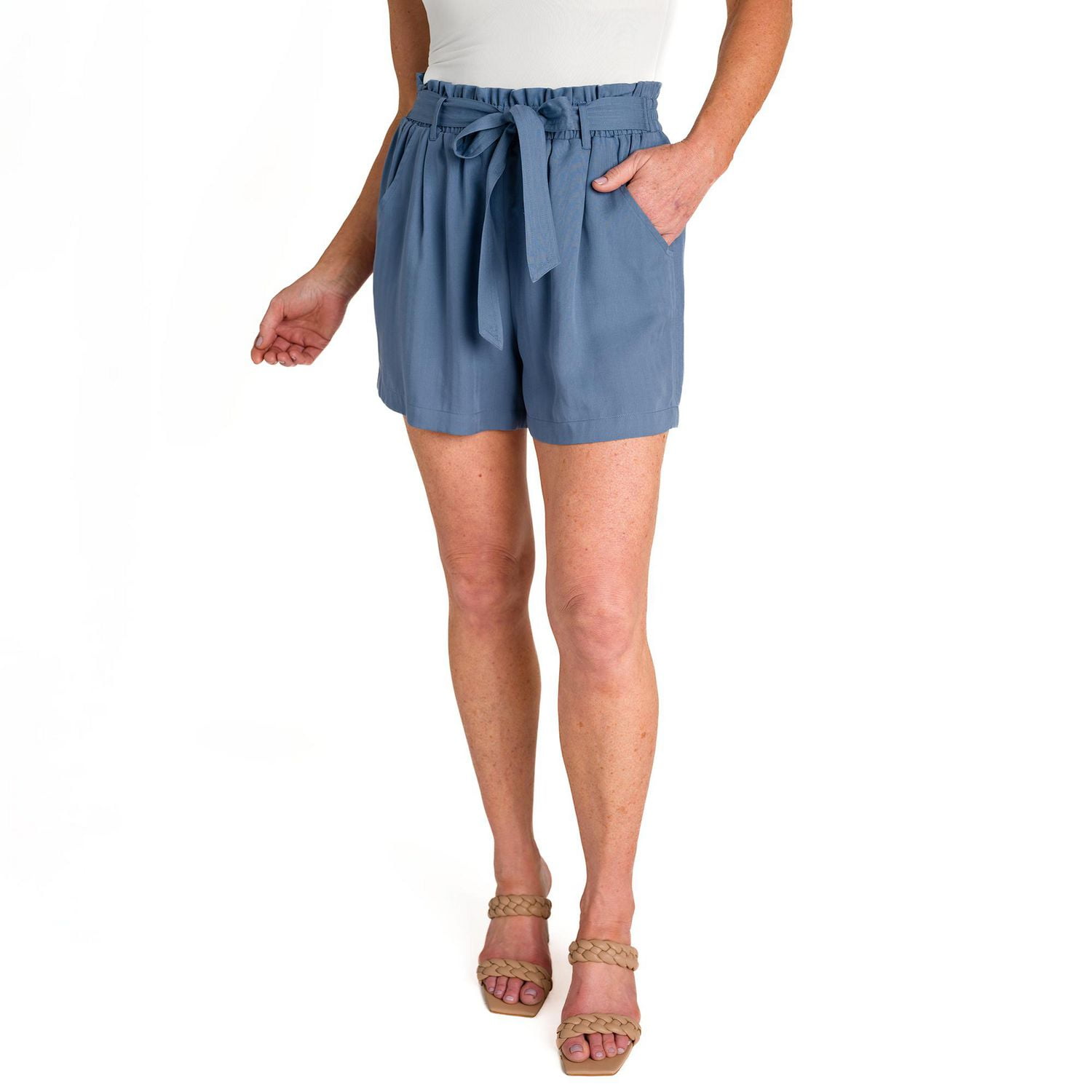 IVY Women's Tie-Belt Short
