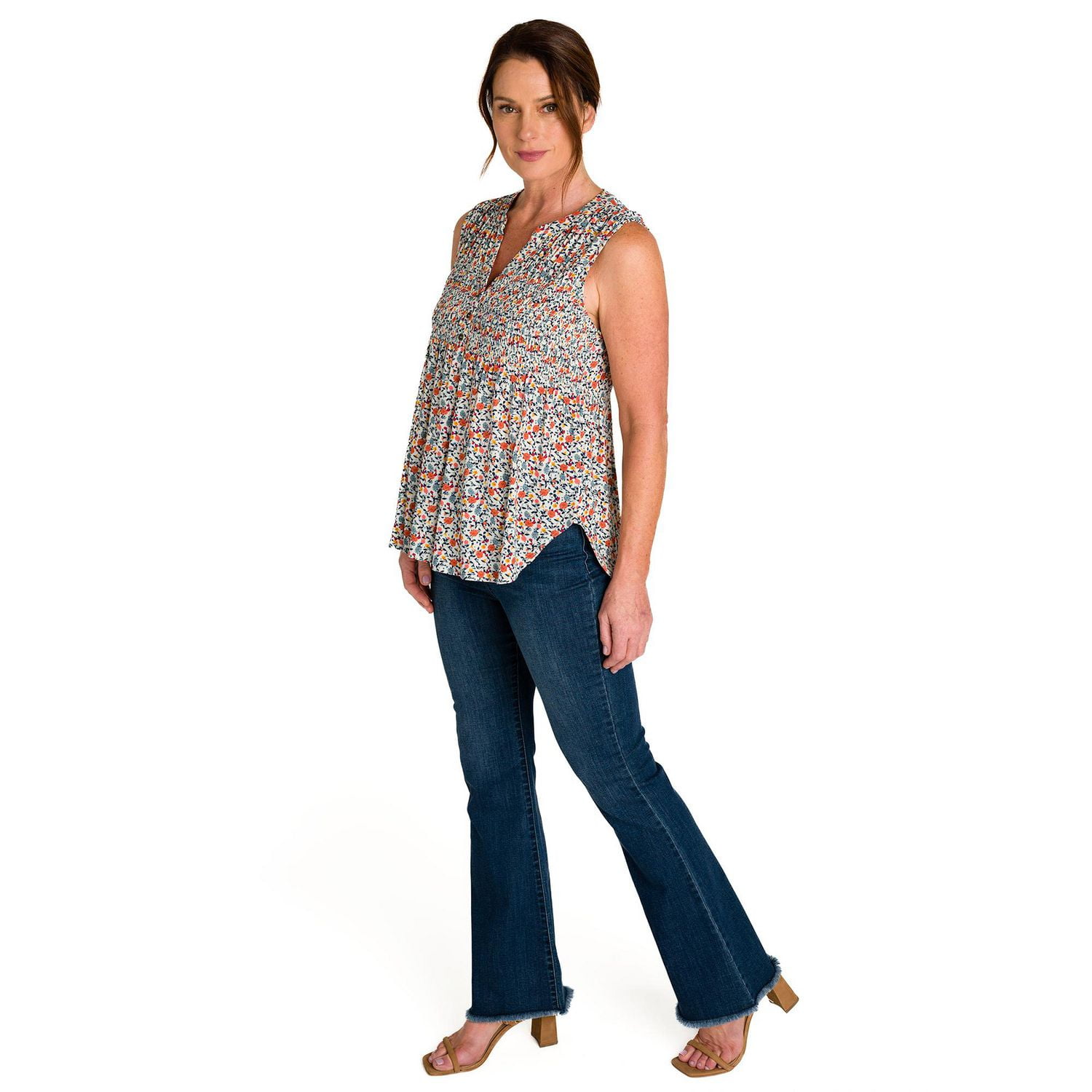 IVY Women's Sleeveless Blouse w/ Front Smocking