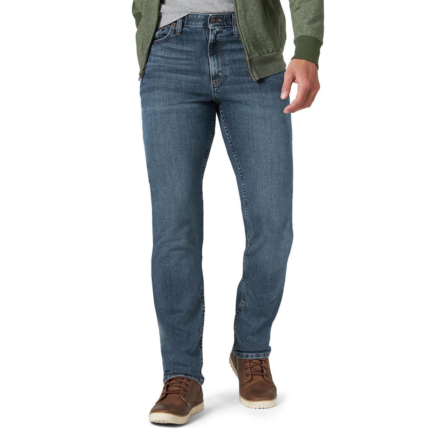 Wrangler relaxed best sale straight walmart