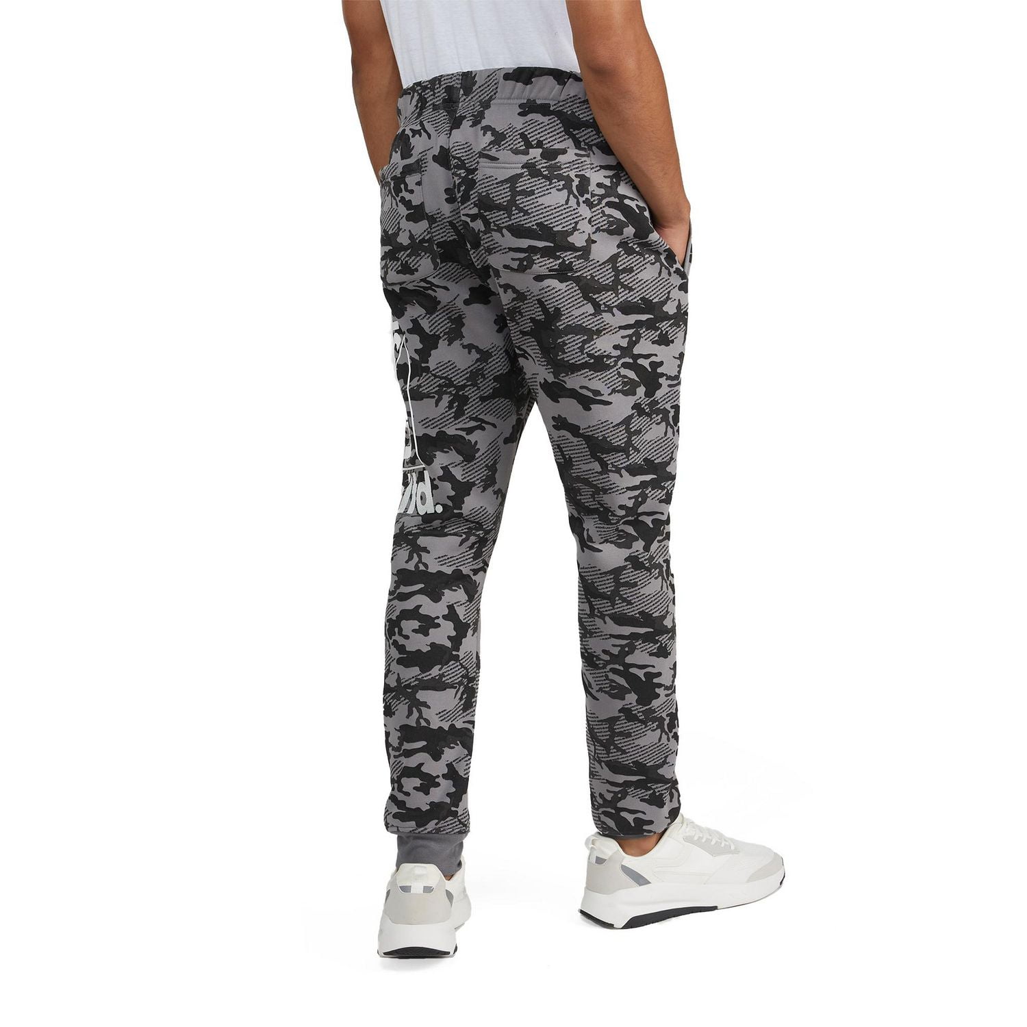 Ecko Unltd Men’s Freedom Camo Jogger
