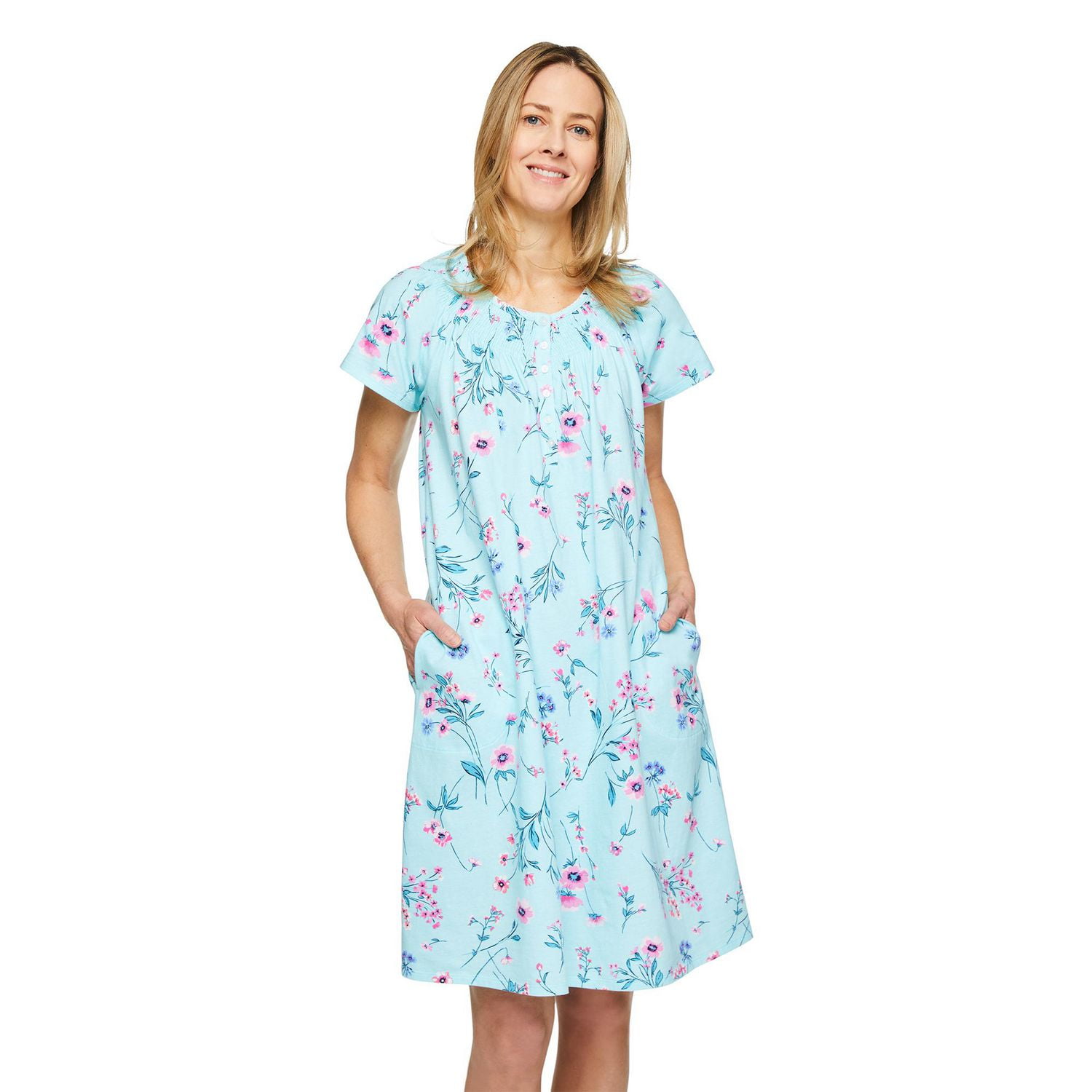Robe de nuit à encolure dégagée Iyla pour femmes Tailles P–TG