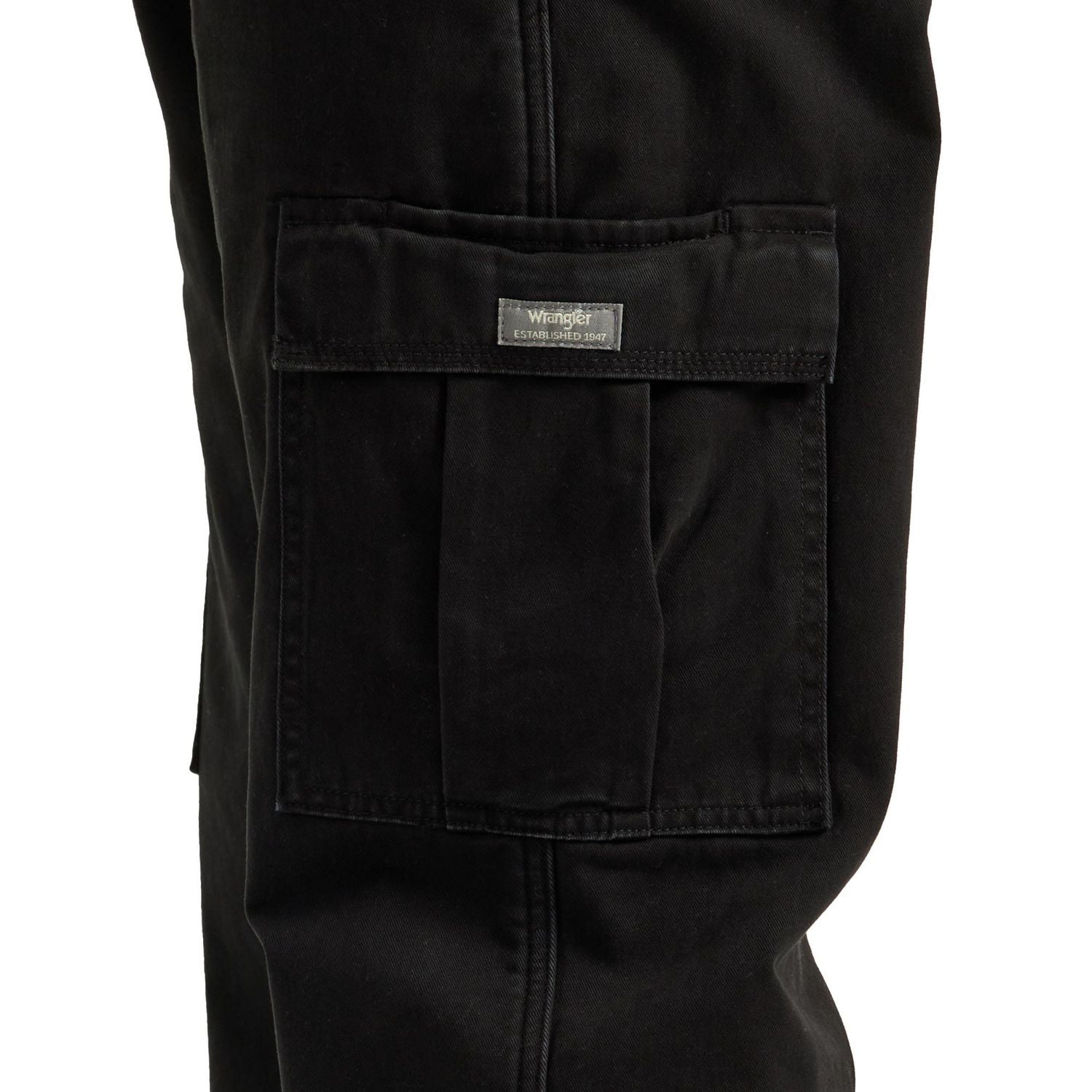 Wrangler Authentics Men's Fleece Lined Cargo Pant, Black Twill, 34W x 30L :  : Clothing, Shoes & Accessories