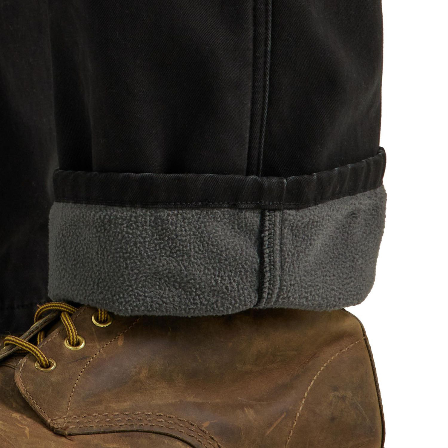 Men's Fleece Lined Cargo Pant in Black