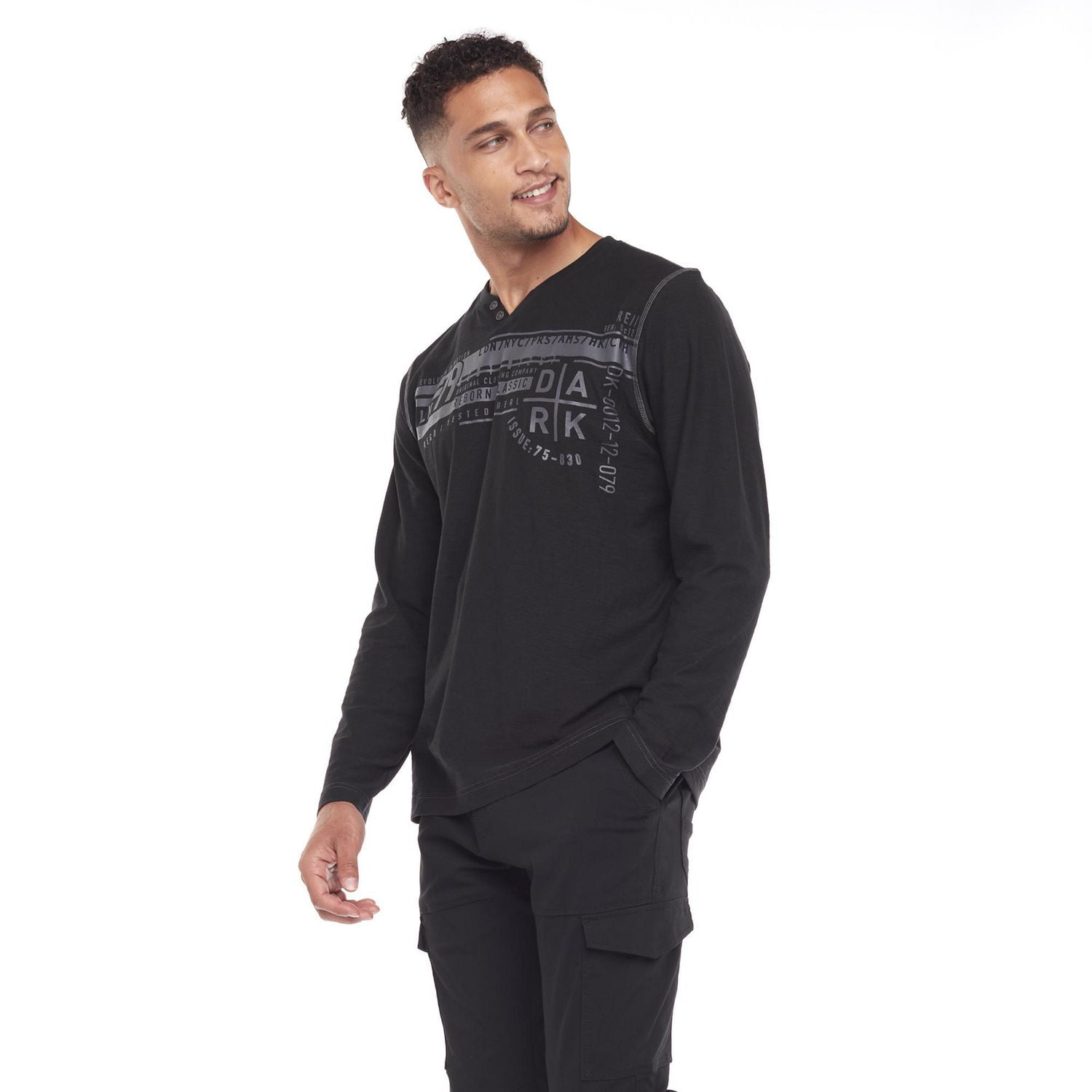 Dark Black Men's Long-Sleeve Graphic Henley T-Shirt