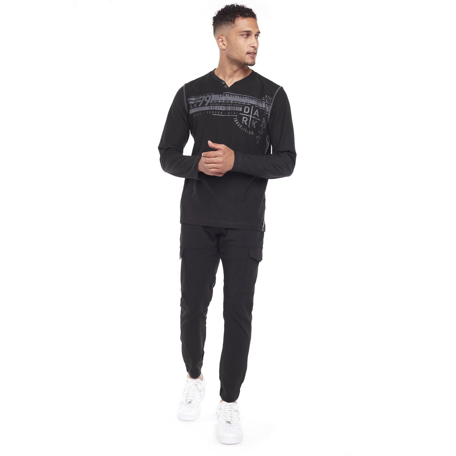 Dark Black Men's Long-Sleeve Graphic Henley T-Shirt