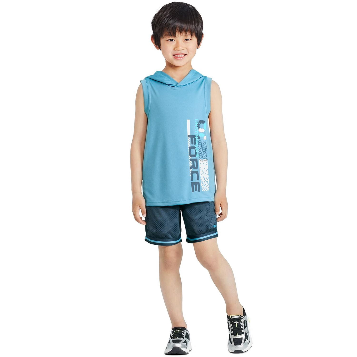 Ensemble 2 pièces avec débardeur à capuchon Athletic Works pour garçons.