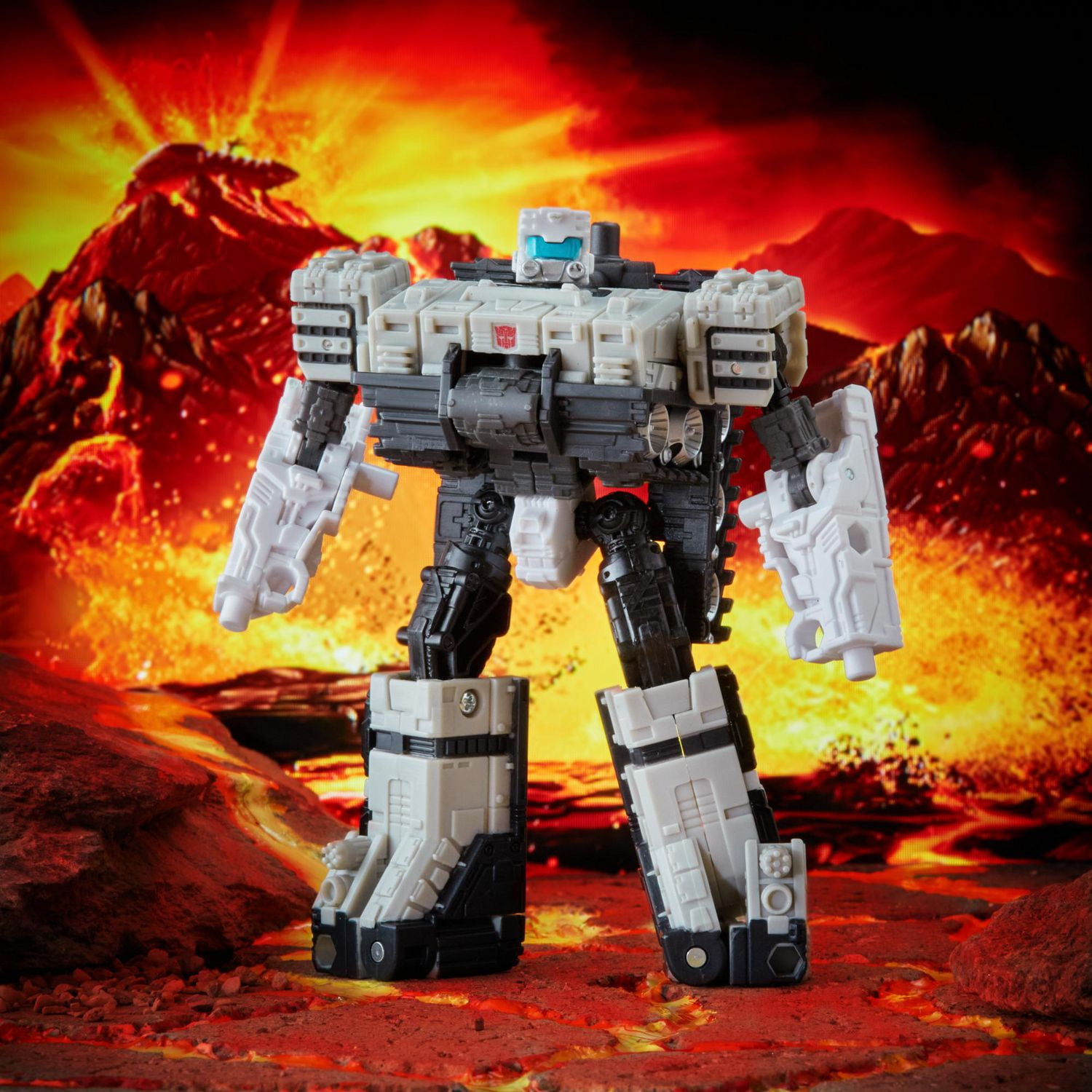 Action Figures Transformers Kingdom Deluxe Class Chitor TRANSFORMERS F0669  Figurine Collectible Toys Hobbies Toy Figure