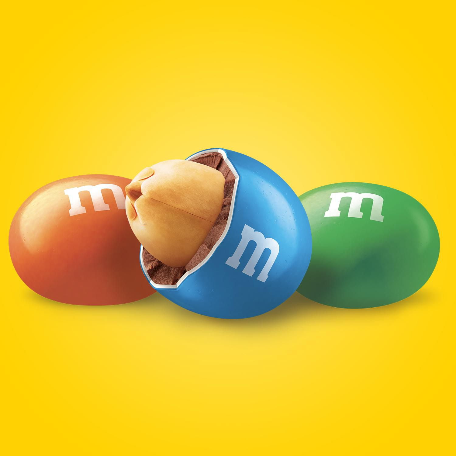 M&M'S, Peanut Milk Chocolate Candies, Snacking Bag, 100g
