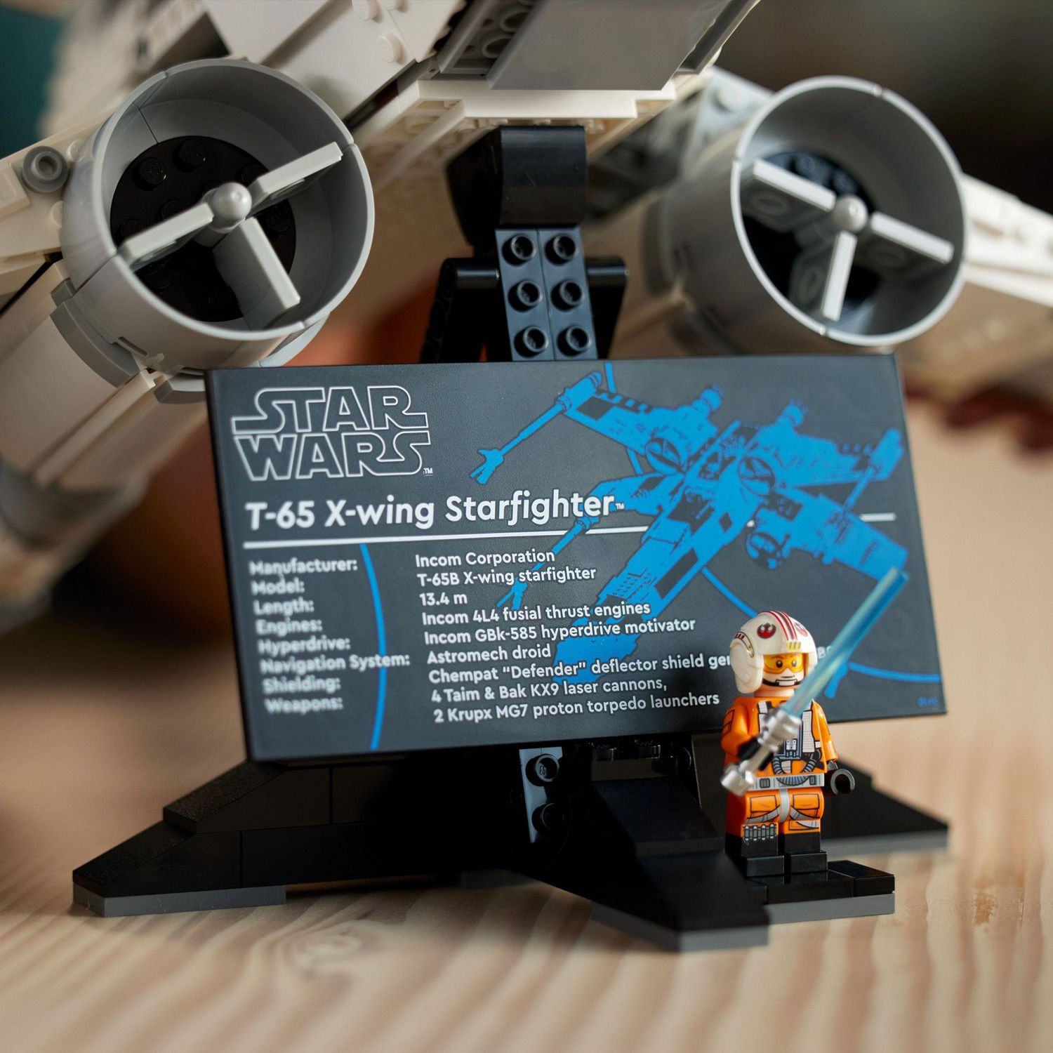 LEGO Star Wars Ultimate Collector Series X-Wing Starfighter 75355