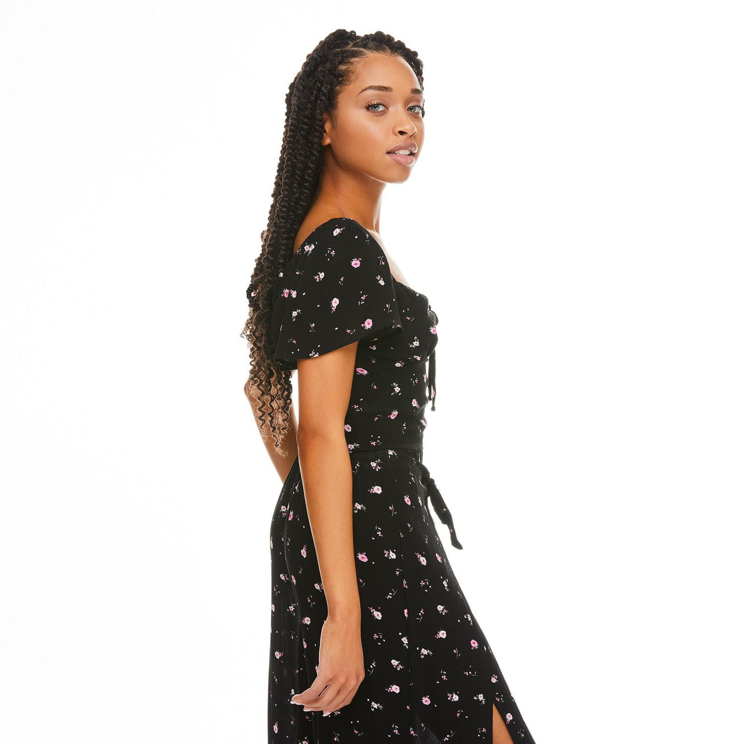 No Boundaries Women's Flutter Sleeve Top