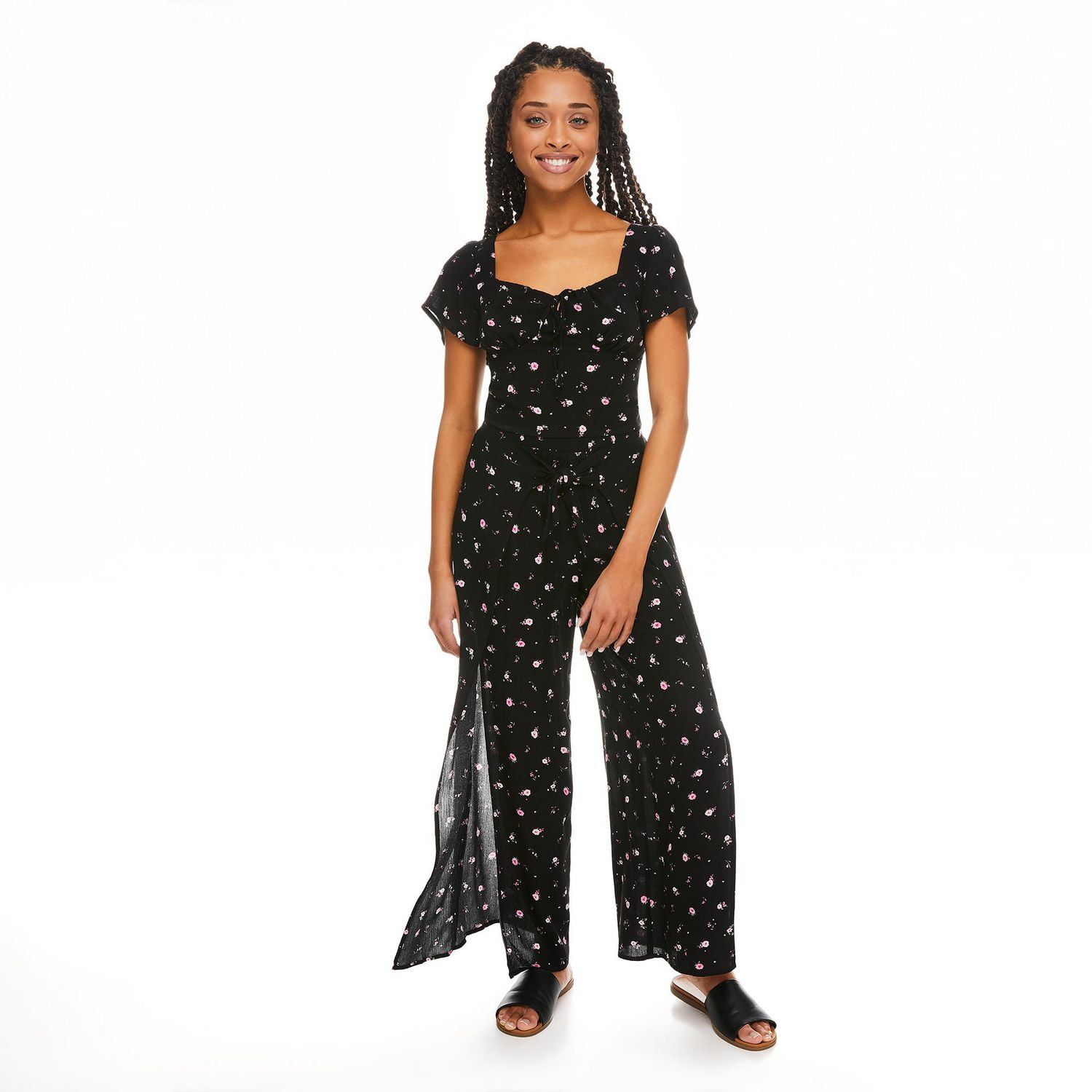 No Boundaries Women's Flutter Sleeve Top