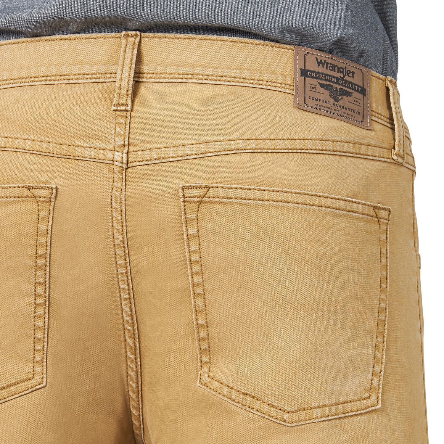 Wrangler hot sale jeans khaki