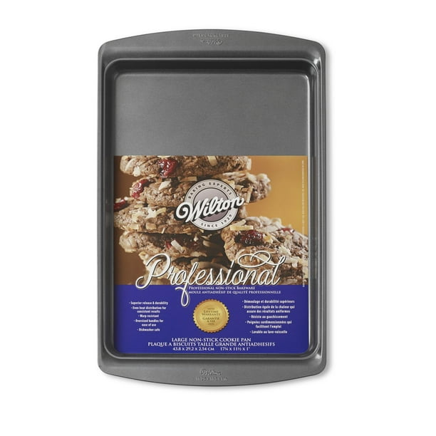 Grande plaque antiadhésive à biscuits de 11 x 17 po Baker's Professional de Wilton