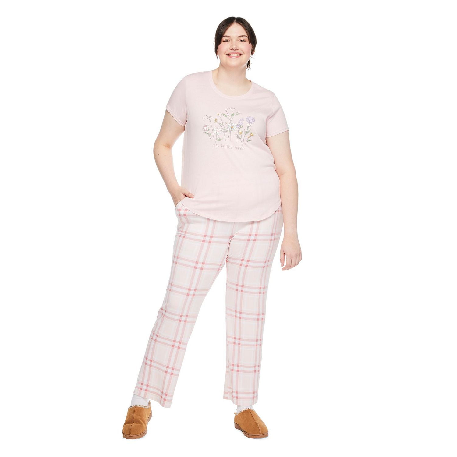 George Women's Plus Scoop Neckline Tee