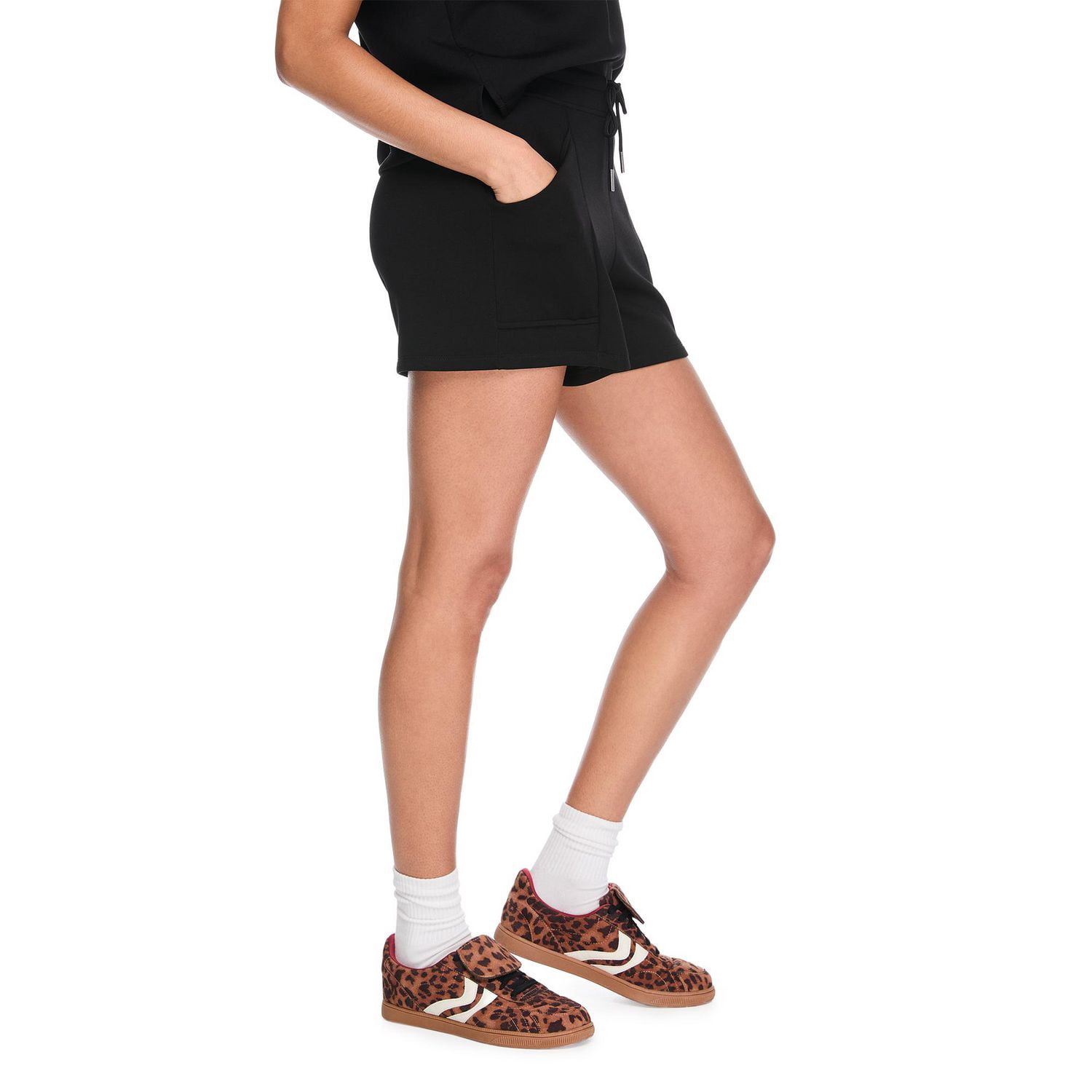 Short en tricot doux George pour femmes