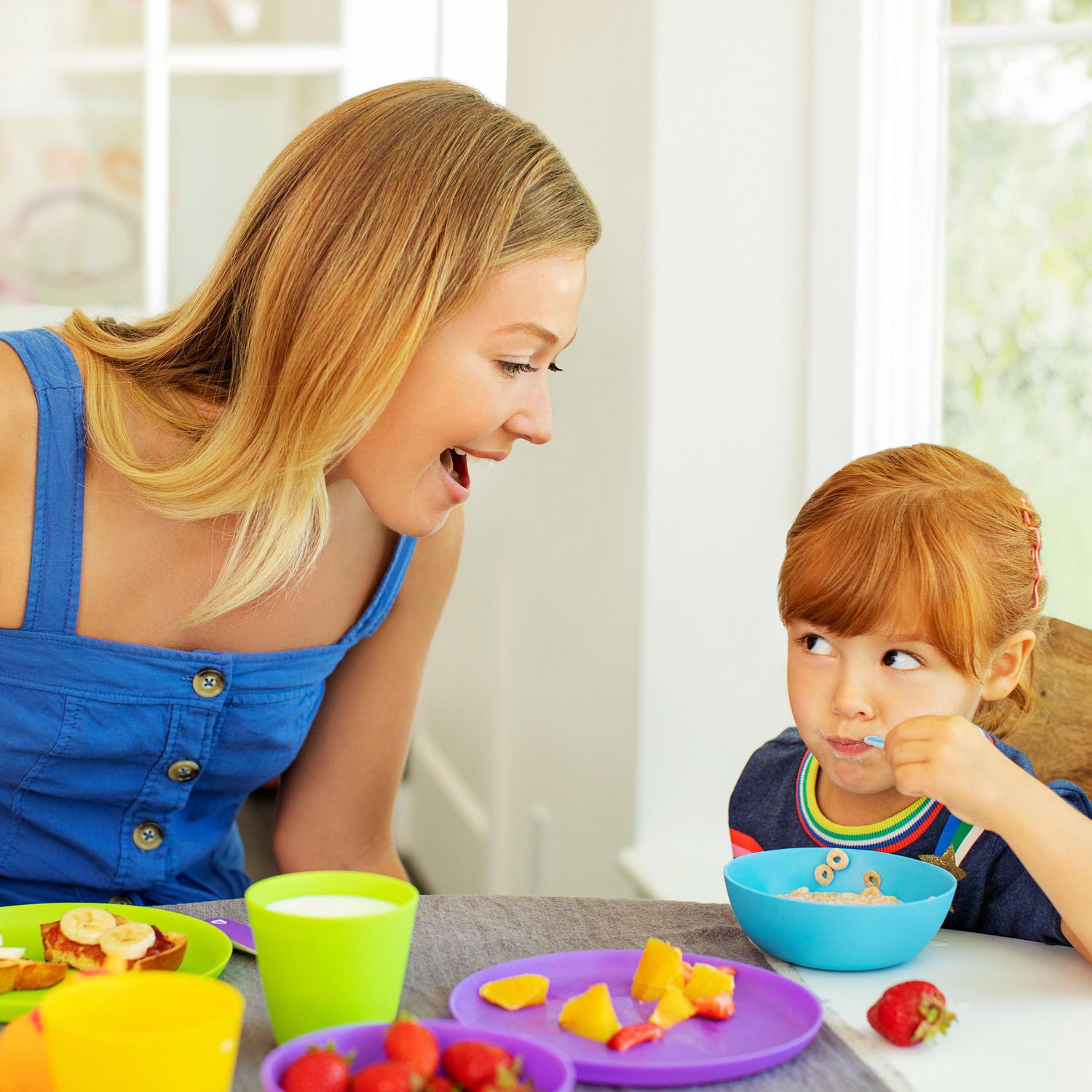 Munchkin shop baby plates