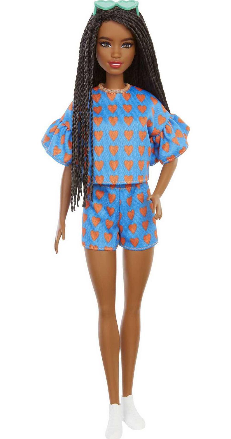 Barbie Fashionistas Doll #172 with Long Braided Black Hair, Heart Print Top  & Shorts, Sneakers & Heart-shaped Sunglasses, 3 to 8 Years Old 