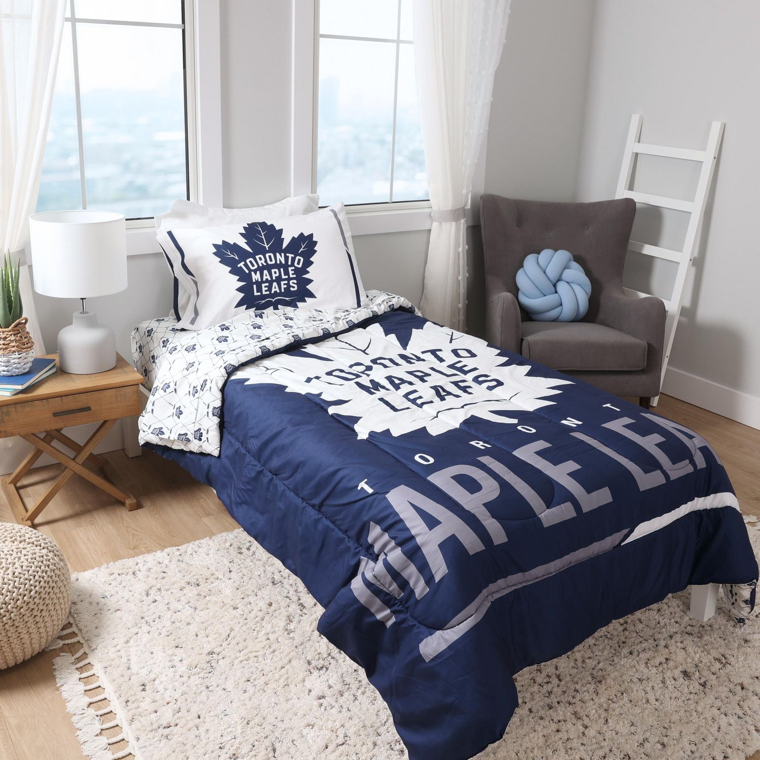 Toronto Maple Leafs Hexagon Twin Comforter & Sham Set - Sports