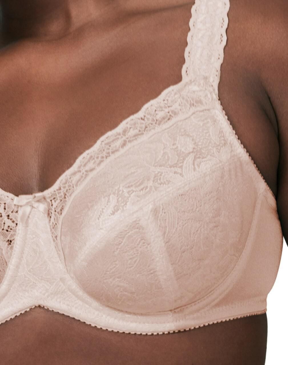 WonderBra Stretch-Lace Underwire Bra with Gel Straps, Size 34C- 42DD